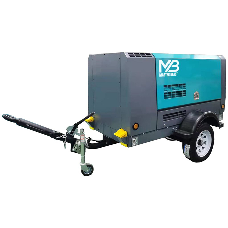 Дизельный винтовой компрессор MASTER BLAST MB390D+AC (2200 кг)