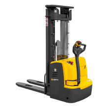 Штабелер электрический самоходный SMARTLIFT CDDR15-III (1500 кг; 5 м; li-ion 24В / 225Ач) Штабелер электрический самоходный SMARTLIFT CDDR15-III (1500 кг; 5 м; li-ion 24В / 225Ач)