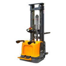Самоходный электрический штабелер SMARTLIFT CDDK20 2000 кг; 6,5 м; li-ion 24В / 225Ач Самоходный электрический штабелер SMARTLIFT CDDK20 2000 кг; 6,5 м; li-ion 24В / 225Ач
