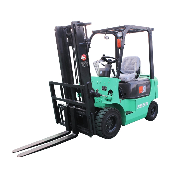 Дизельный погрузчик DALIAN CPCD18FB